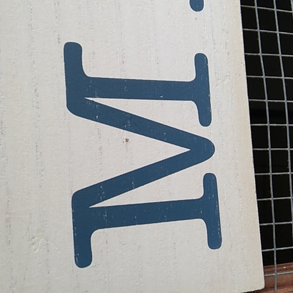 New Wooden Home Sign - Picture 6 of 9